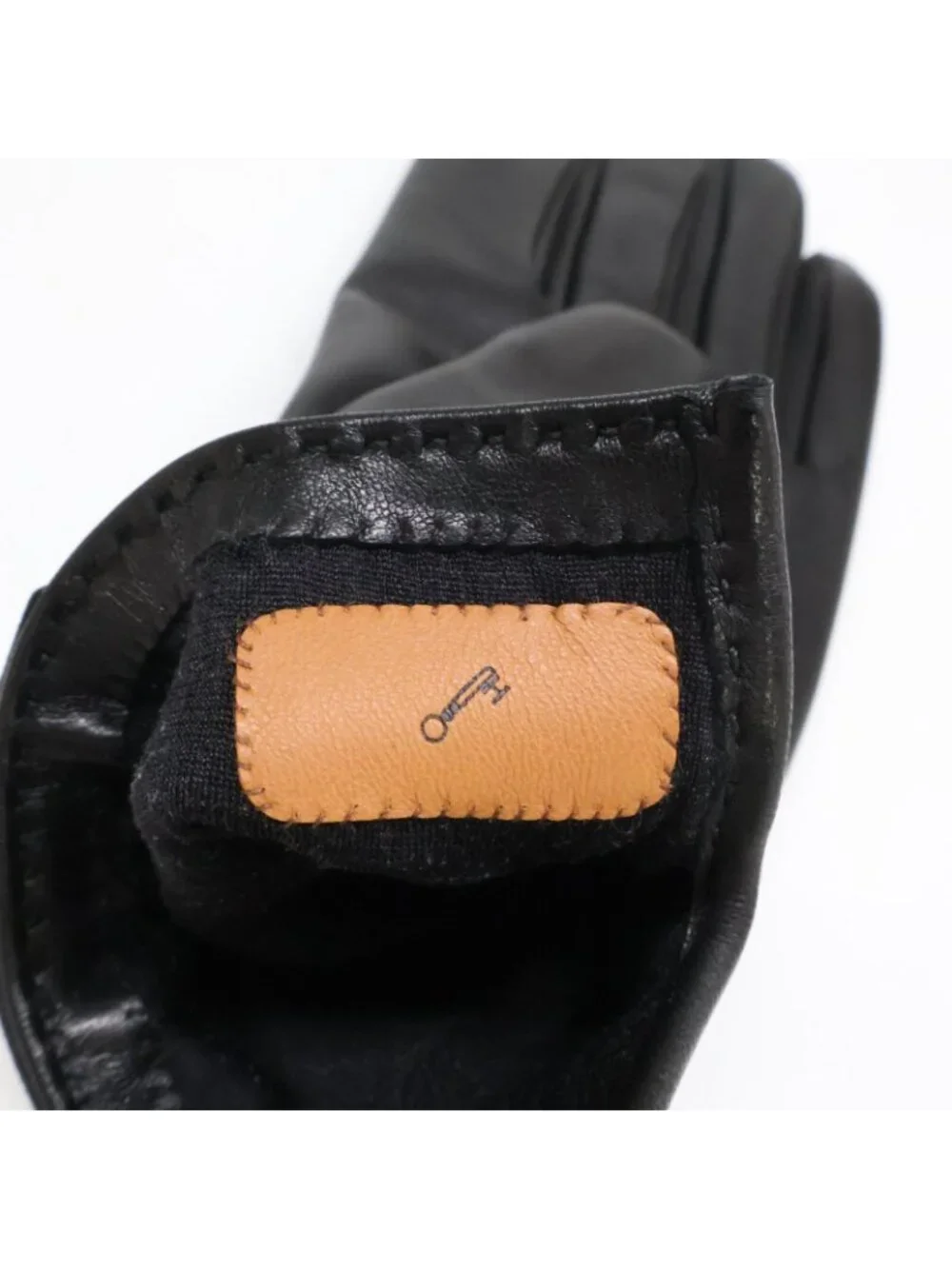 Hermes New Lambskin Lining Silk Soya Kelly Gloves 7.5